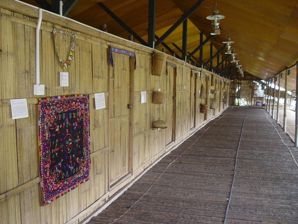 Sabah Tea Garden-Longhouses Ranau Eksteriør bilde